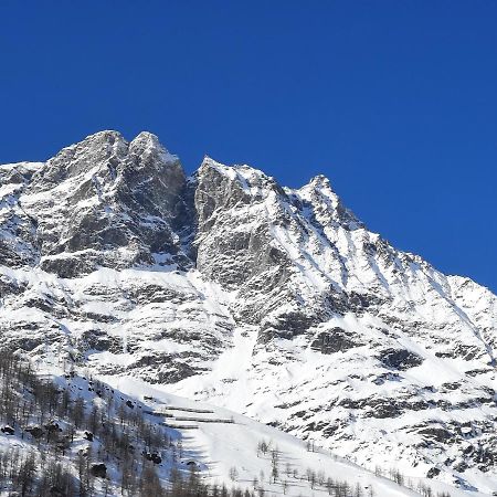 Appartamento Moderno Sulle Piste Breuil-Cervinia Exterior foto