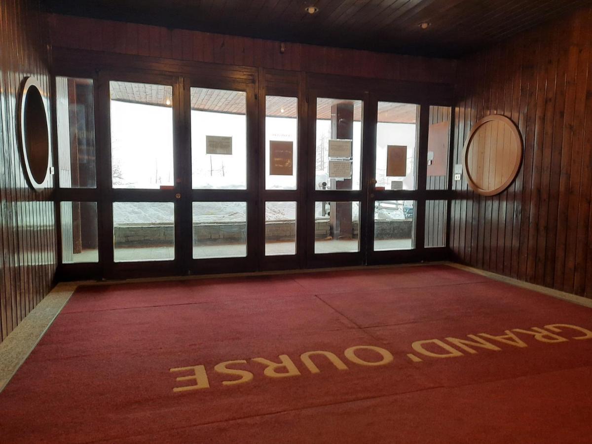 Appartamento Moderno Sulle Piste Breuil-Cervinia Exterior foto